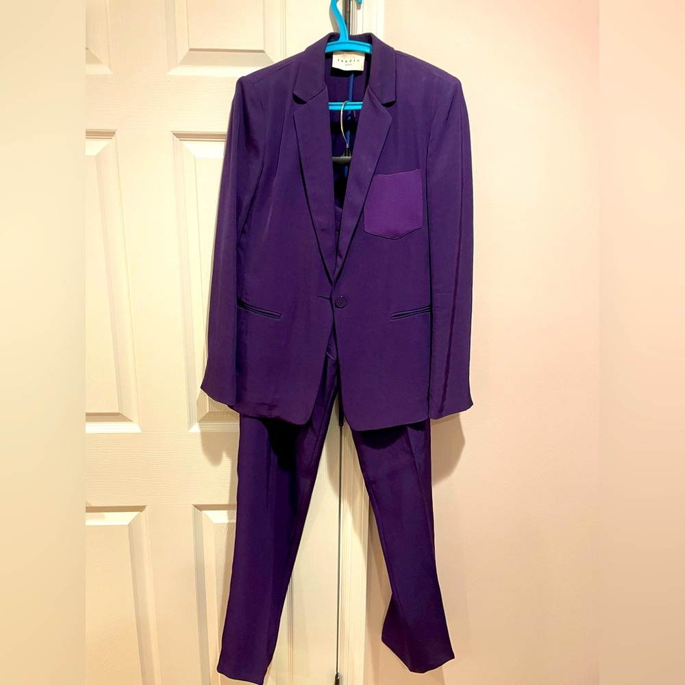 Sandro Purple trouser suit with front pocket, size 38.